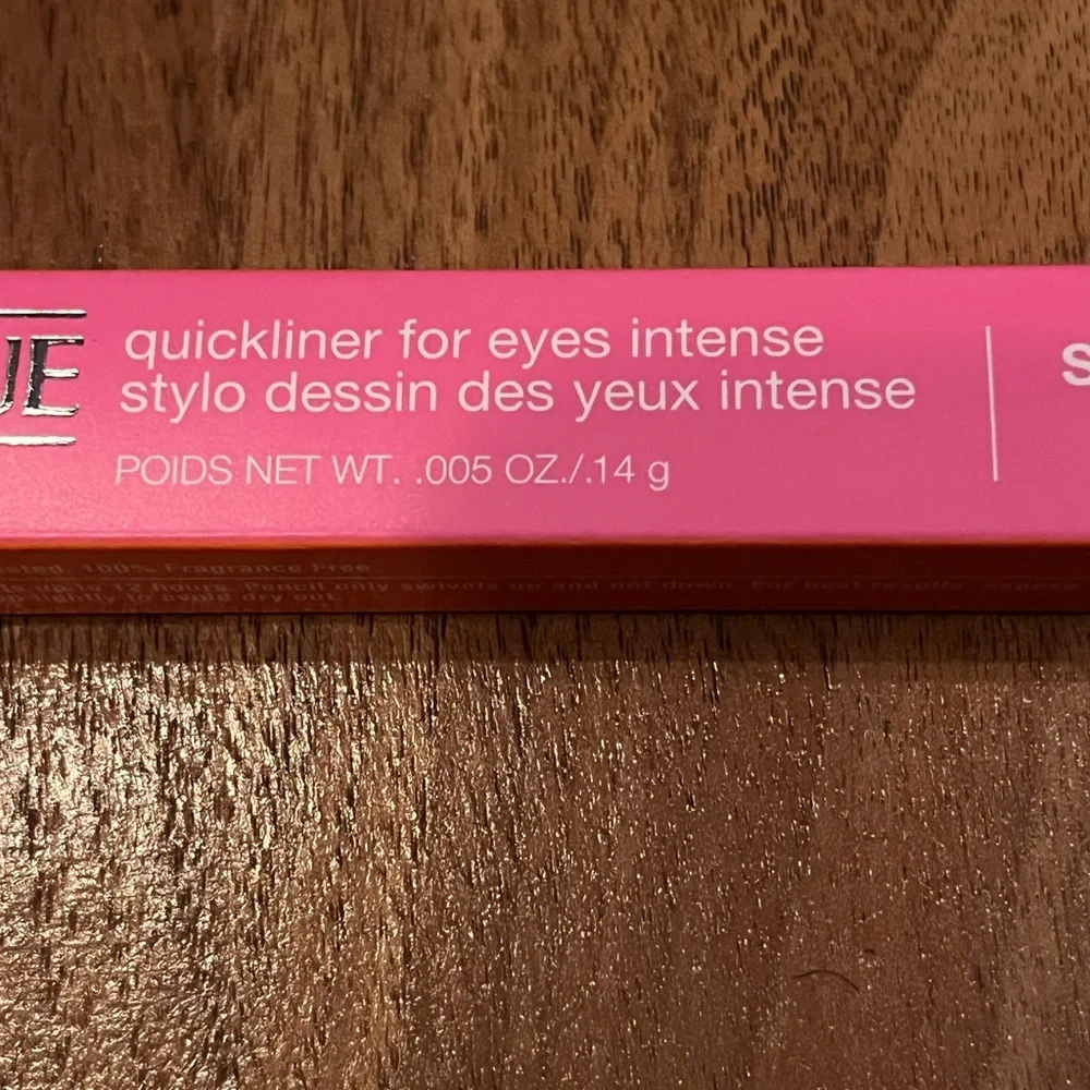 NIB Clinique quickliner intense ebony